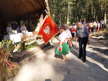 Wyjątkowe nabożeństwo w Dolinie Objawienia we wsi Kałuże